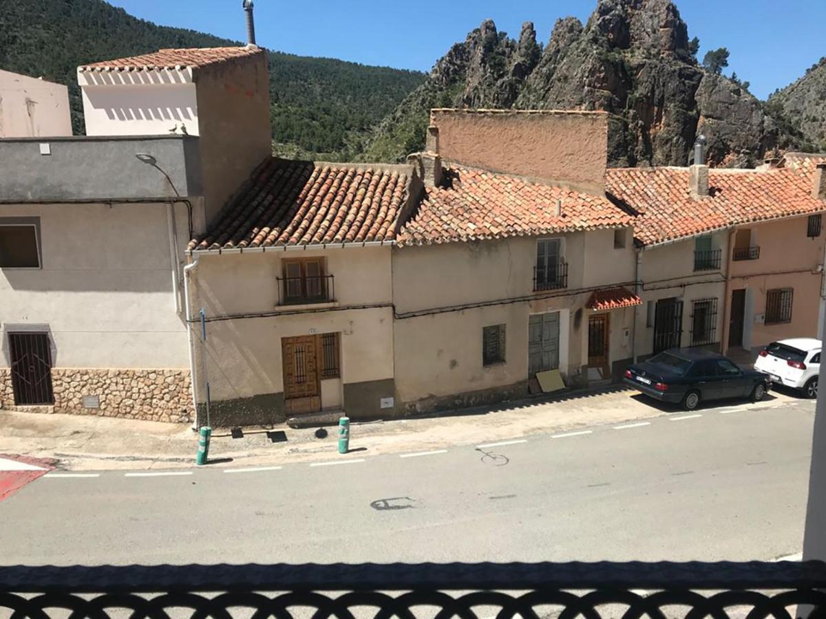 Alojamientos Rurales Entre Rocas Aýna Exterior foto