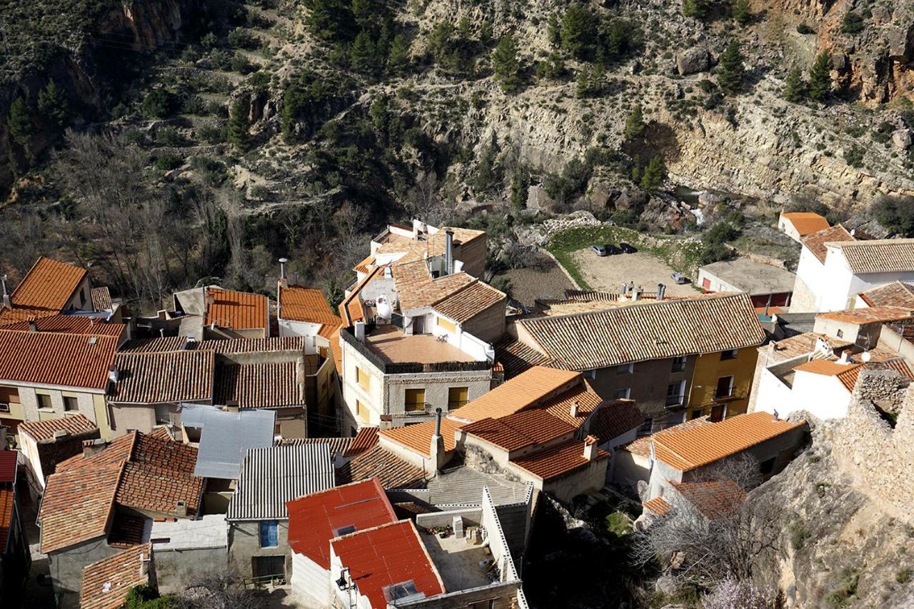Alojamientos Rurales Entre Rocas Aýna Exterior foto
